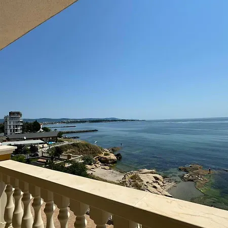 Ξενοδοχείο με διαμερίσματα Santa Maria Luxury Suits 4*