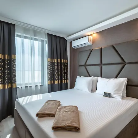 公寓式酒店 Santa Maria Luxury Suits 4*