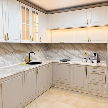 Ξενοδοχείο με διαμερίσματα Santa Maria Luxury Suits 4*