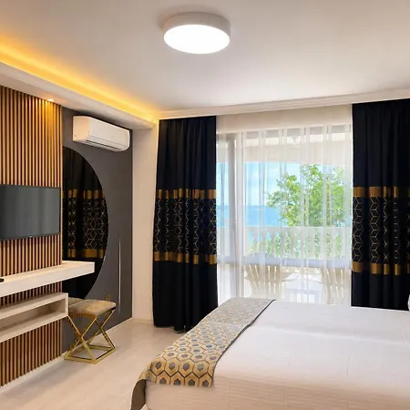 Santa Maria Luxury Suits