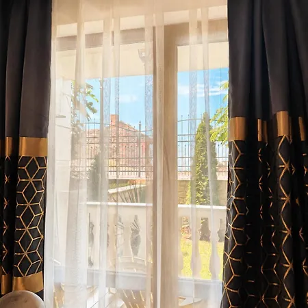 Ξενοδοχείο με διαμερίσματα Santa Maria Luxury Suits