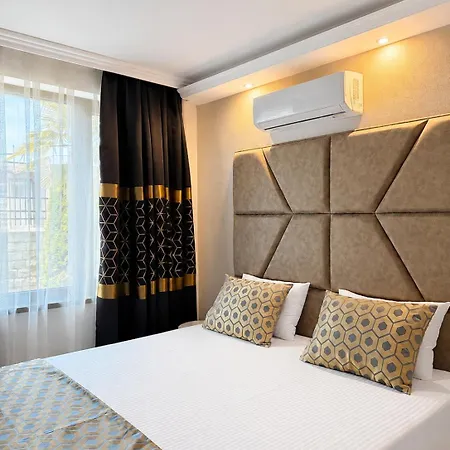 Santa Maria Luxury Suits Ξενοδοχείο με διαμερίσματα Ράβντα