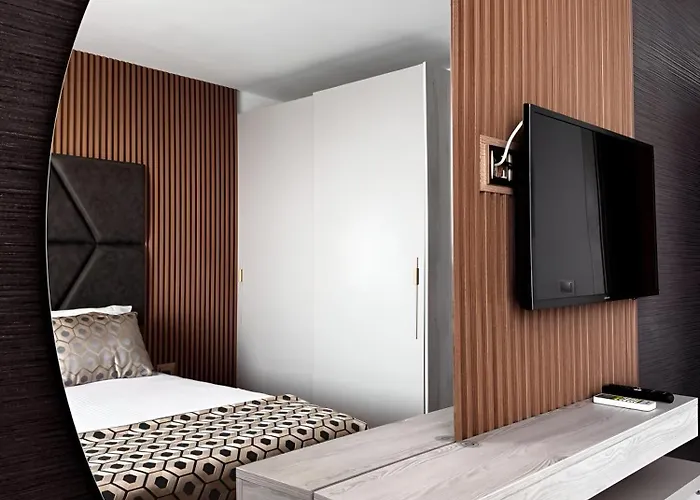 Santa Maria Luxury Suits 4* Rawda