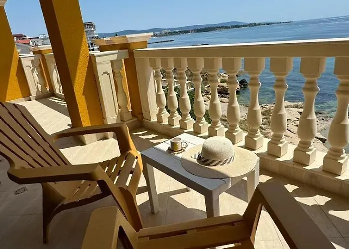 Santa Maria Luxury Suits Rawda