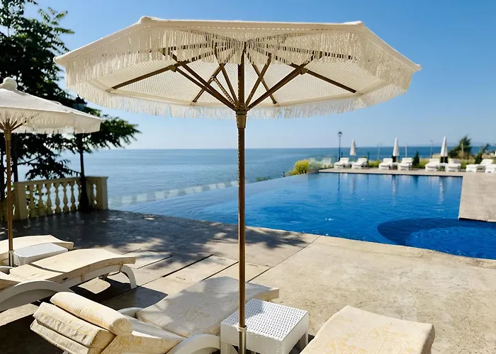 Aparthotel Santa Maria Luxury Suits 4*