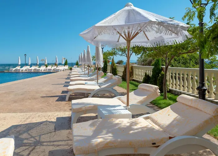 Aparthotel Santa Maria Luxury Suits 4*