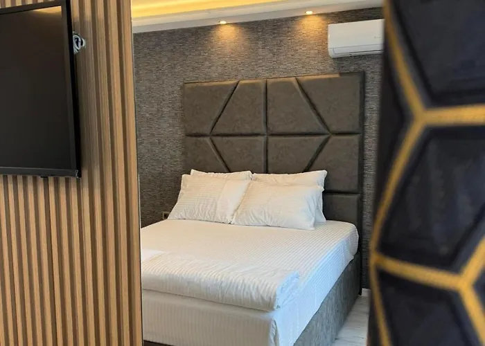 Santa Maria Luxury Suits