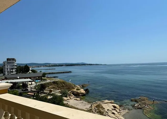 Aparthotel Santa Maria Luxury Suits 4*