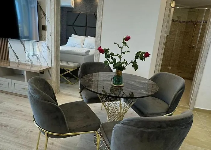 Santa Maria Luxury Suits