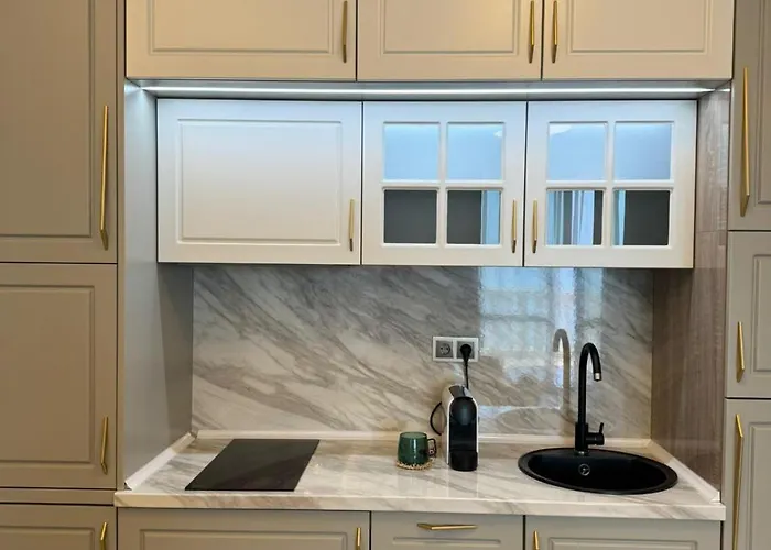 Santa Maria Luxury Suits Aparthotel 4*